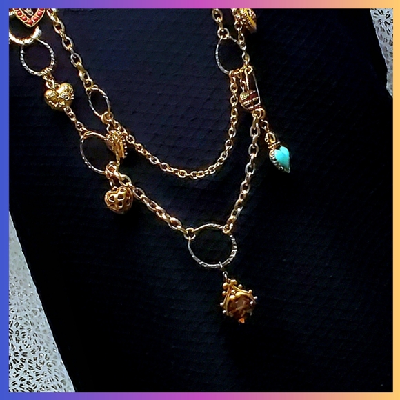 Vintage Heart Charm Necklace - Double Layered - Picture 7 of 17